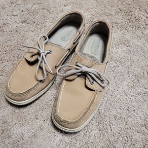 Sperry shoes